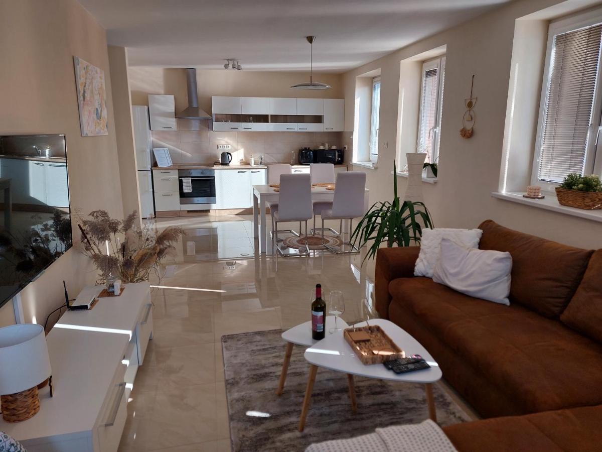 Frašták apartment Hlohovec Exterior foto